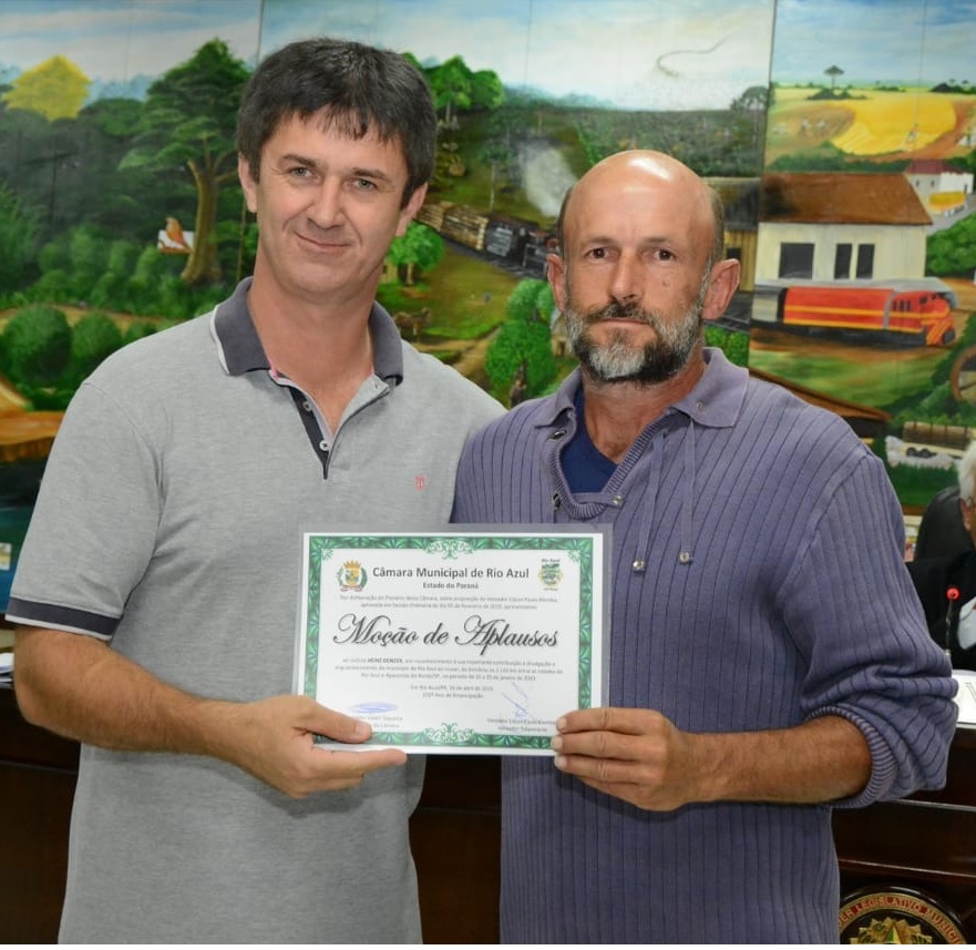 Ciclista homenageado